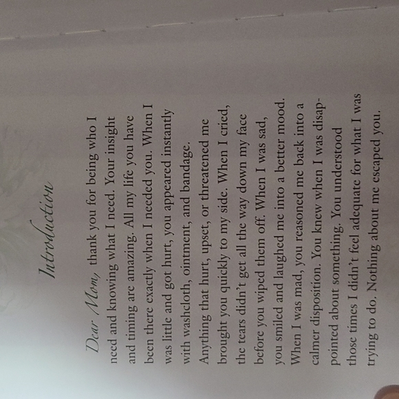 Bundle Of 2 Books For A Mom - Picture 12 of 13